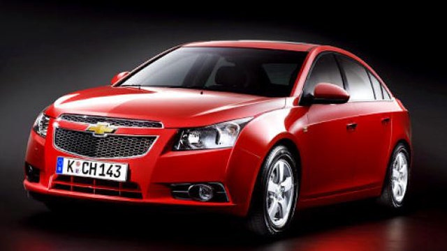 Chicago auto show: Unveiling the 2013 Chevy Cruze Diesel