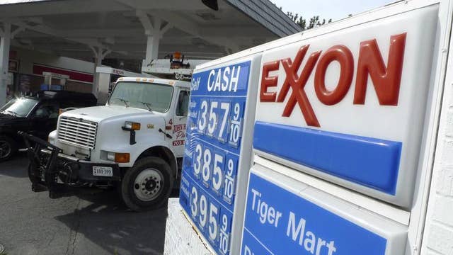 Top off the tank, Gas prices expected to rise