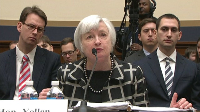 Janet Yellen makes Congressional debut as Fed Chair