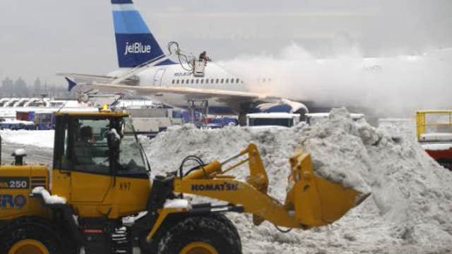 Winter weather hurting airlines, economy