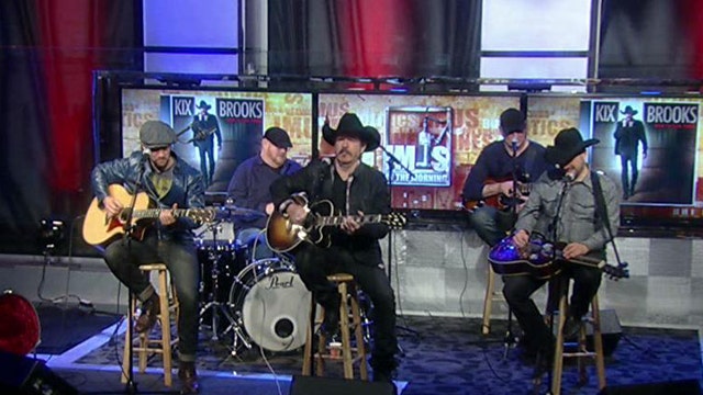 Kix Brooks Performs a Classic Hit