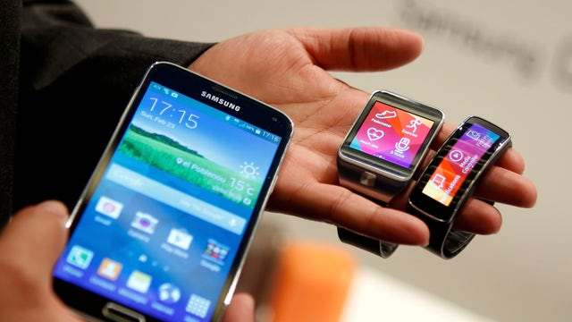 Former Apple CEO on Samsung: Having good hardware isn’t enough