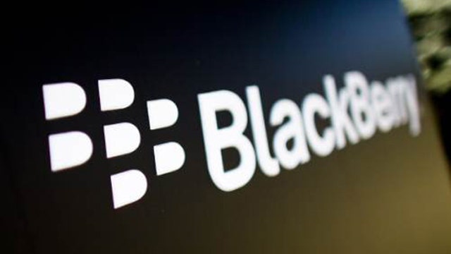 Money moving out of Apple shares into BlackBerry?