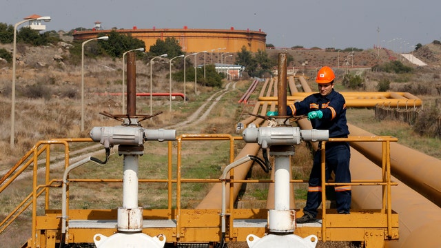 Environmentalists holding up Keystone?