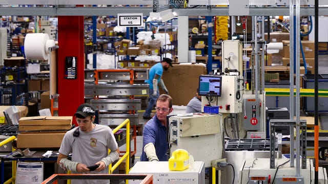 Wesbury: We are in a plow-horse economy