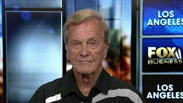 Pat Boone on Sequestration, White House Policies
