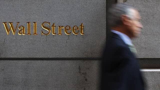 Will Washington connect with Wall Street?
