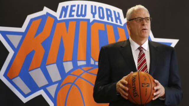 Phil Jackson back in New York as Knicks president