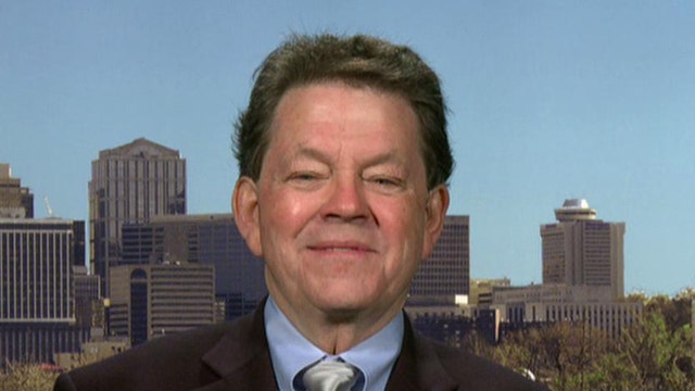 Laffer: Stocks Cheap Relative to Historical Averages