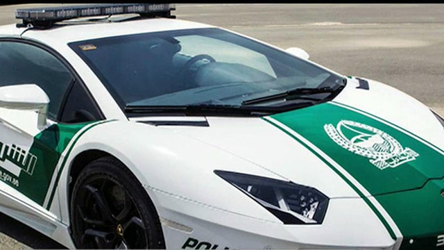 Dubai Police Unveil Lamborghini Squad Car