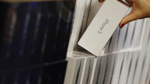 Apple Shares Hit Bargain Basement Price