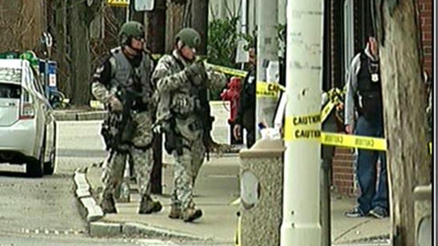 Businesses Close During Boston Bombing Manhunt