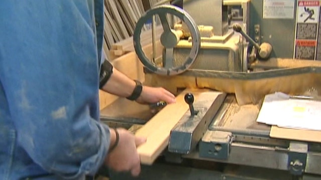 FBN's Jeff Flock visits Ludwig Cabinet Shop, a furniture business benefiting from the housing boom.