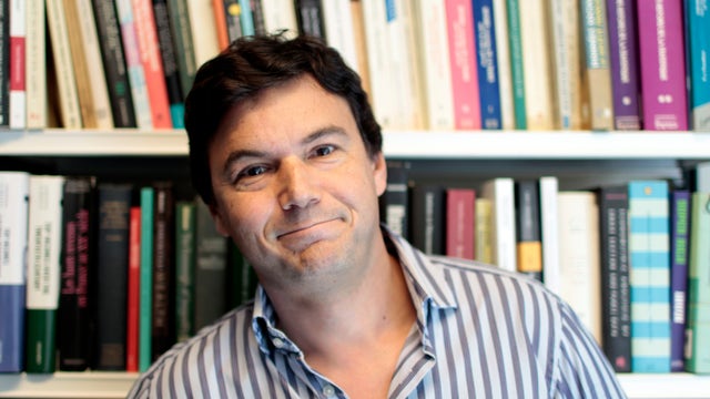 Charlie Munger: Thomas Piketty’s ‘full of air’