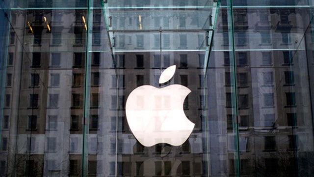 Jury orders Samsung to pay Apple $120M