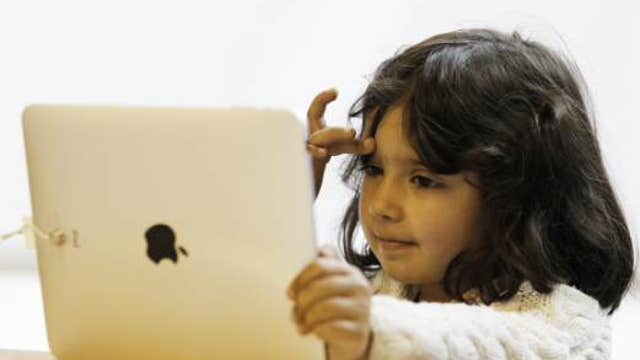 iPad game teaches kids how to code