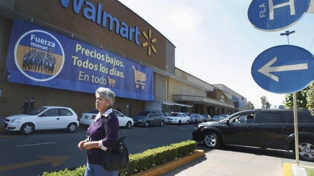 Walmart adds law offices in Canadian stores