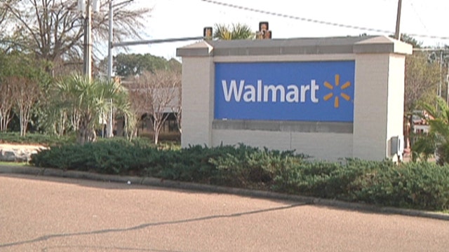 Wal-Mart weighs in on minimum wage debate