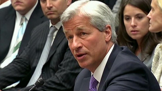 Dimon Retains CEO, Chairman Roles