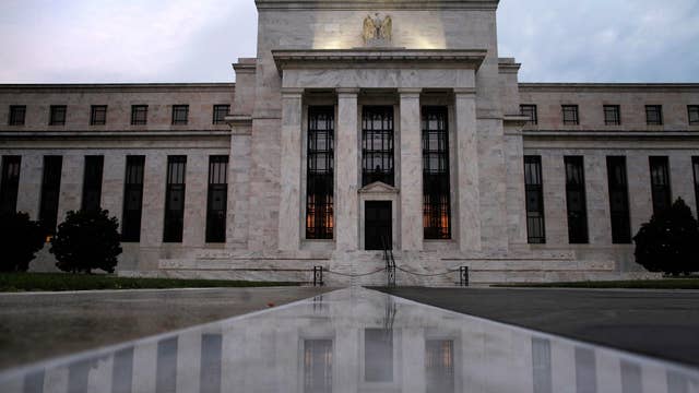 Fed: Too early to see path to above-trend growth