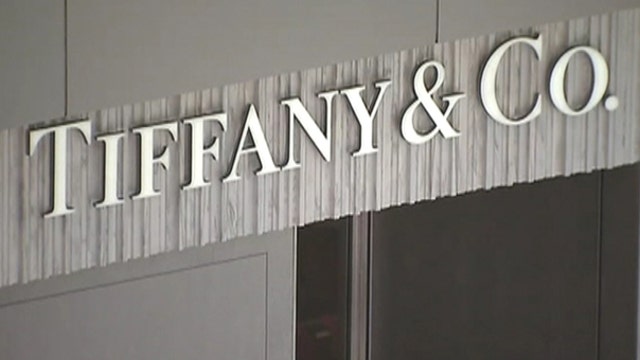 Tiffany shares shine on Wall Street
