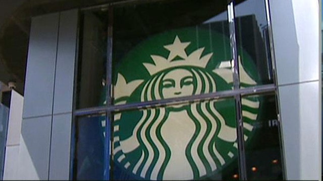 Baristas Take on Starbucks Over Tips