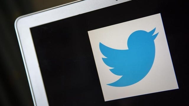 Twitter searches for musical footprints