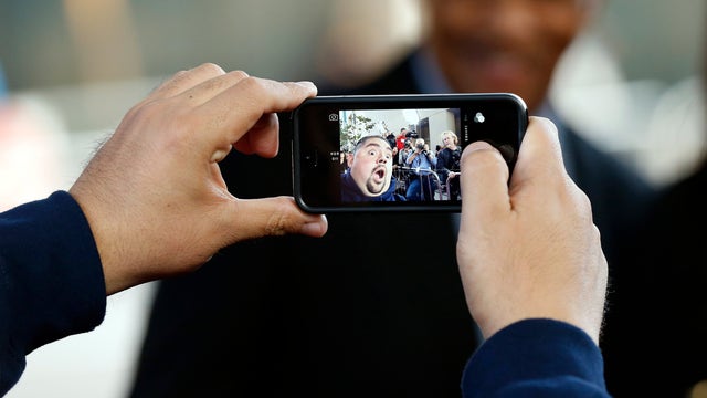 Anti-theft app snaps selfie of smartphone imposters