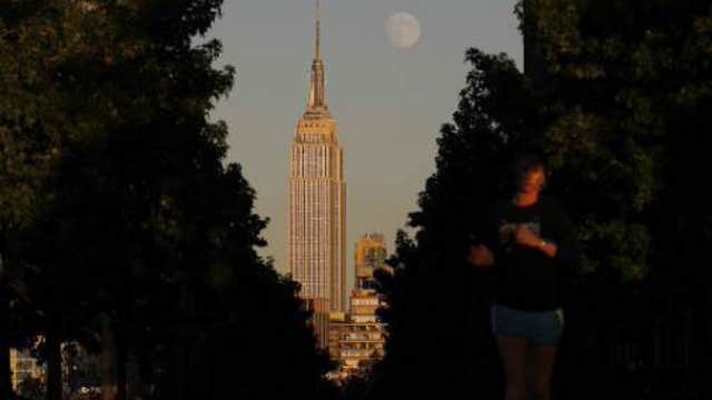 The streets are the stage: a different way to view the ‘Big Apple’