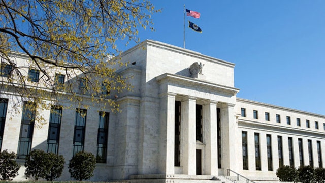 Ron Paul: Fed Has Lost Control of Interest Rates