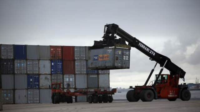 U.S. import prices rise 0.1% in June