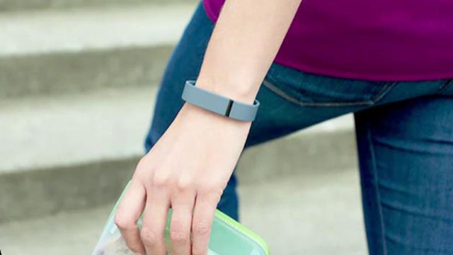 Business saves $300K by getting workers to wear Fitbits