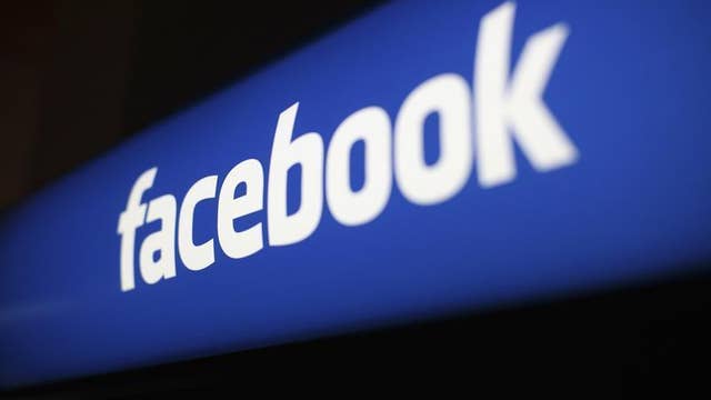 Facebook Nears IPO Price