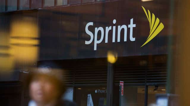 Ex-Sprint CEO: Not surprised Sprint back away from T-Mobile