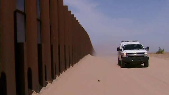 Report: Nearly half of federal crimes filed near Mexican border