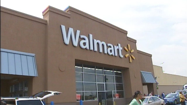 Ralph Nader Takes on Wal-Mart
