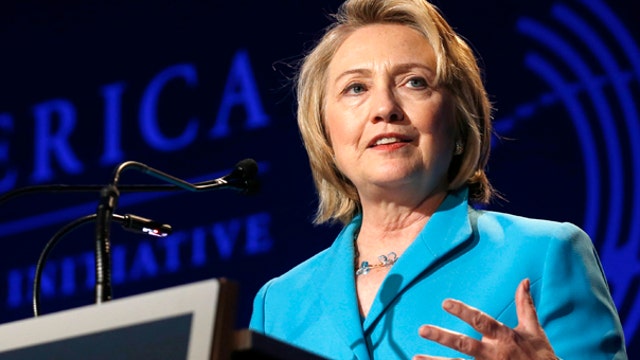Hillary Clinton questions White House policy in Syria