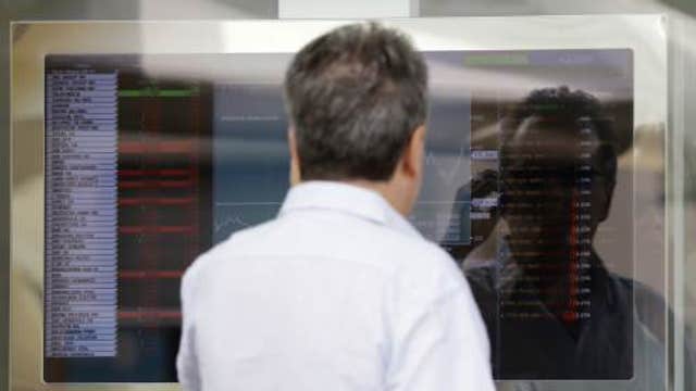 European shares rise, Ukraine fears calm
