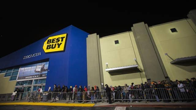 Diane Macedo reports that Best Buy beat estimates with its 2Q earnings report.