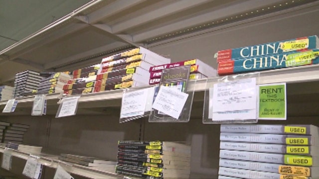 The Princeton Review Senior V.P. Rob Franek offers tips for saving money on college textbooks.