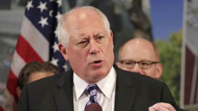 Illinois Gov. Quinn vetoes Uber bill