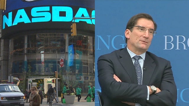 Should Nasdaq CEO Be Fired Over ‘Flash Freeze?’
