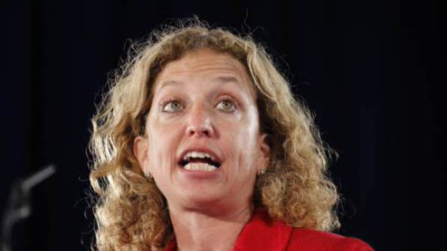 Will the DNC chair’s comments about Scott Walker hurt Democrats?