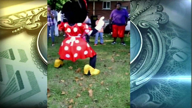 A Twerking Minnie Mouse?