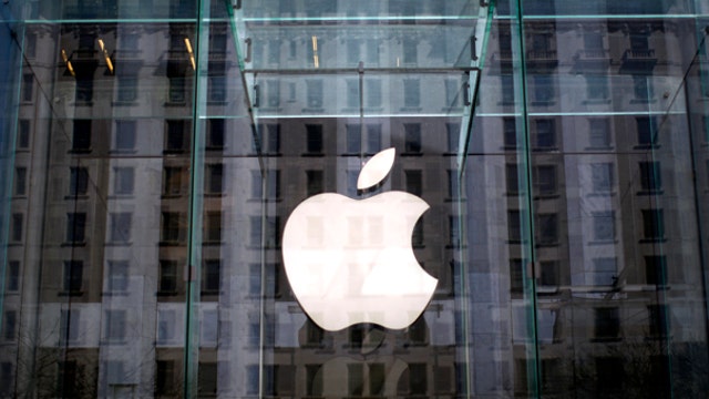 Apple Shares Rise Ahead of Expected iPhone Announcement