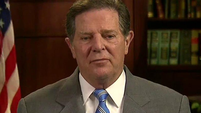 Tom DeLay: President has completely erased the borders to the U.S.