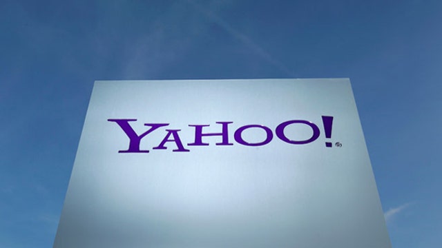 Yahoo shares higher ahead of Alibaba IPO next week