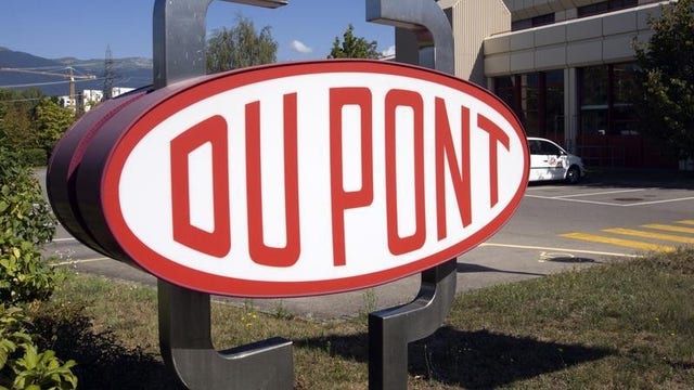 Trian pushes DuPont to split in 2