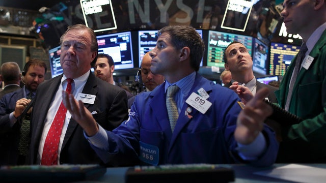 Stocks Wavering Ahead of Fed Decision