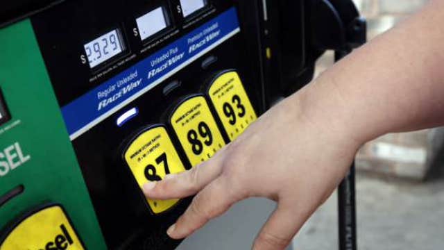 Gas under $3 per gallon by year’s end in 30 states?